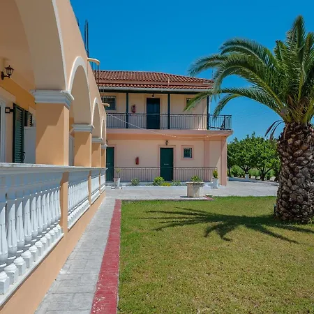 Villaggio Apartment *